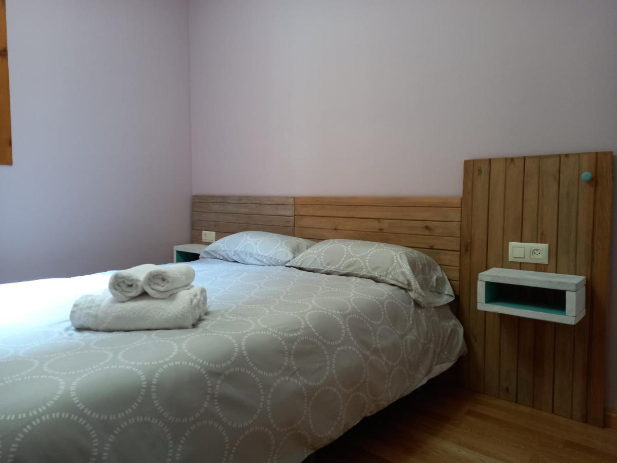 Apartamentos Tuara Castejón de Sos Exterior foto